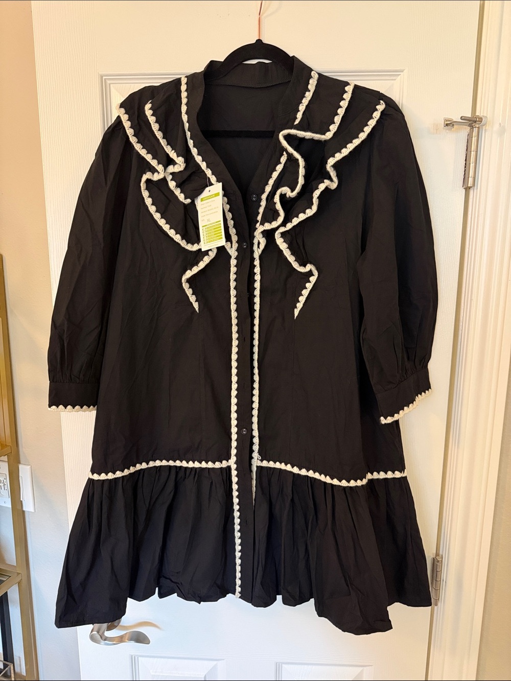 NWT 100% cotton Black Ruffle drop waist Trim Dress with Ivory Piping